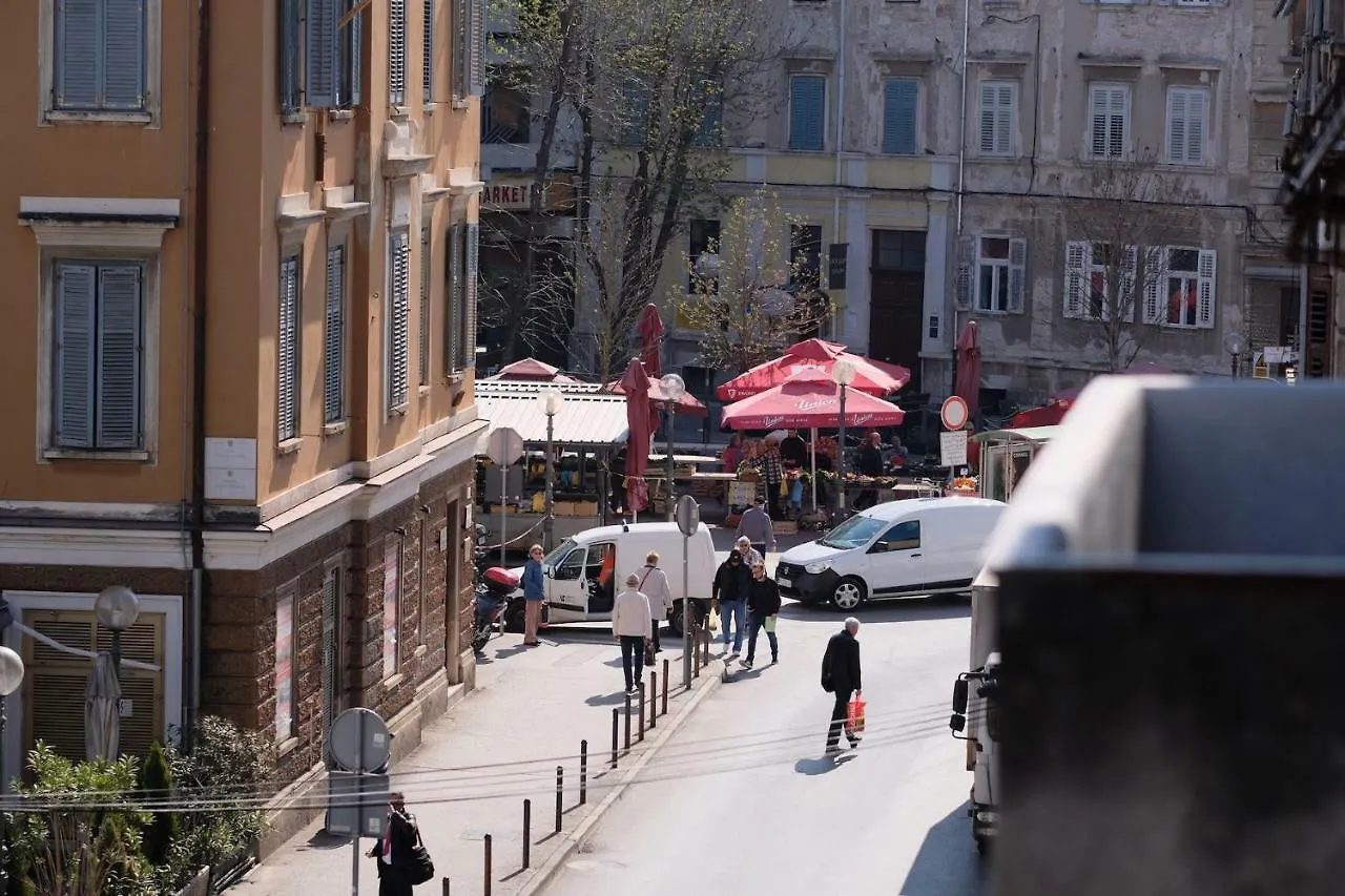 Luxury Old Town Apartment Pula